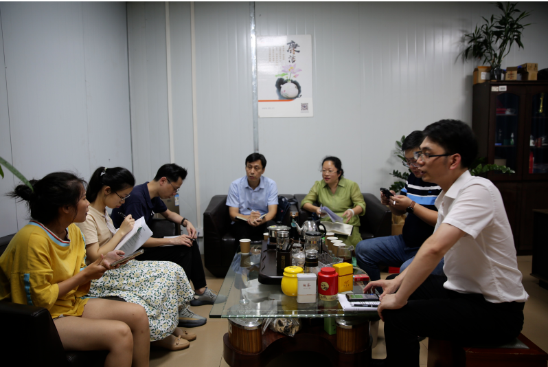 市人力資源和社會保障局聯(lián)合市郵政管理局對我市基層快遞網(wǎng)點(diǎn)優(yōu)先參加工傷保險(xiǎn)工作進(jìn)行專題調(diào)研